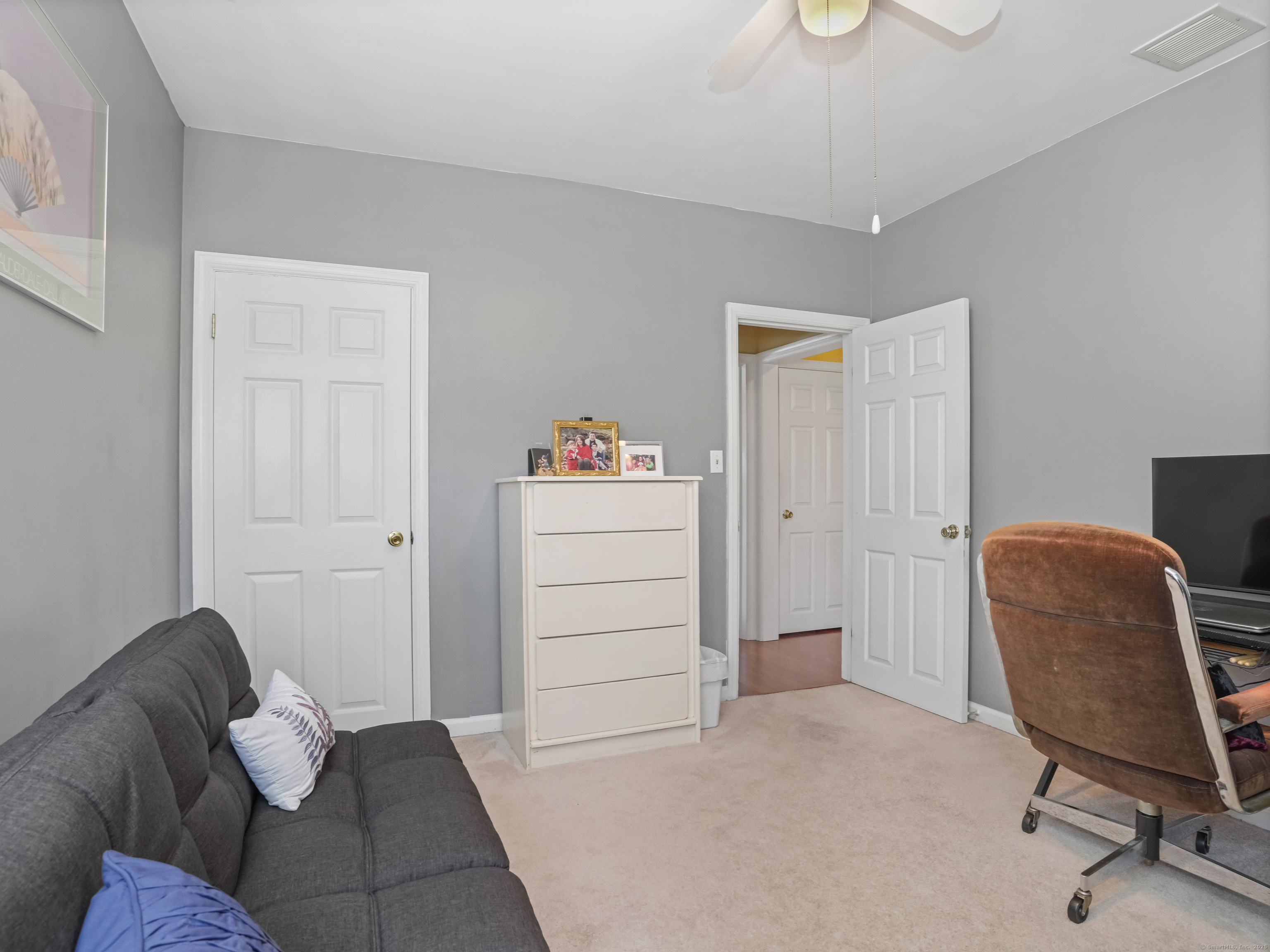 8 Randolph Place, Trumbull, Connecticut image 12