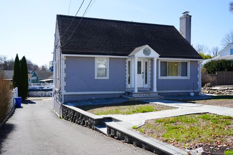 MLS: 24082686