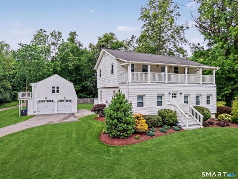 Photo of 421-AB Shelton Road, Trumbull, CT 06611 (MLS # 24184656)
