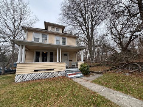 Tiny photo for 7 Mohegan Park Road, Norwich, CT 06360 (MLS # 24142890)