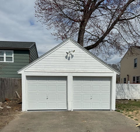 Photo of 615 B E. Main Street #Garage, Stratford, CT 06614 (MLS # 24086545)