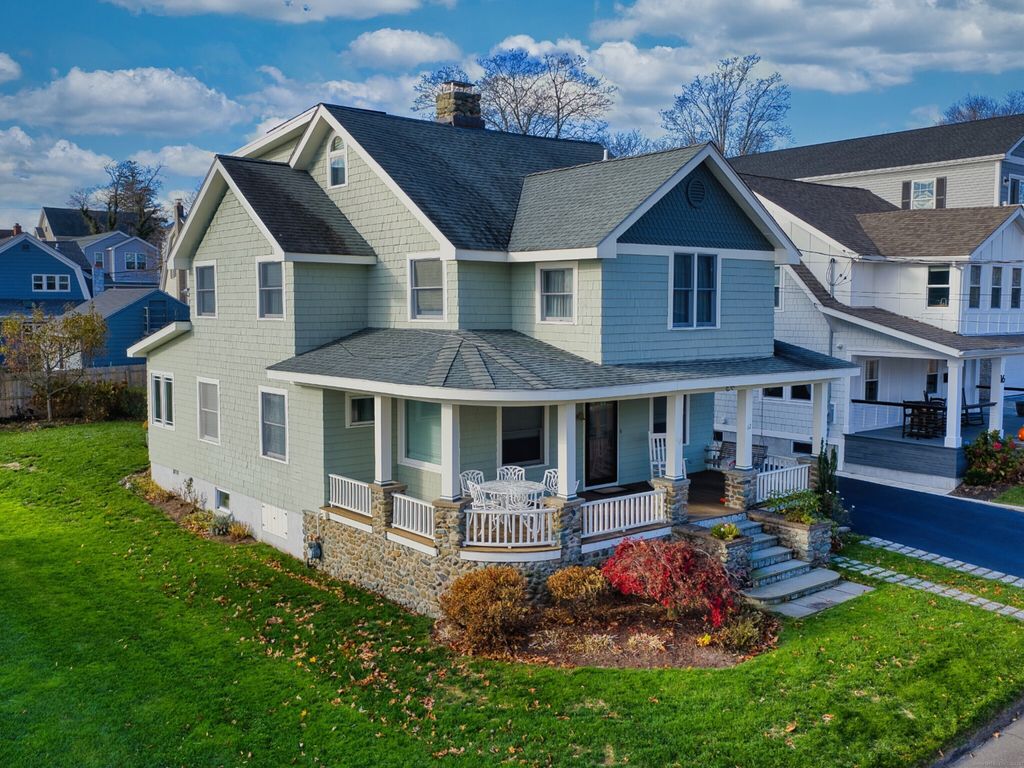 Photo of 12 Norwood Avenue, Milford, CT 06460 (MLS # 24141778)