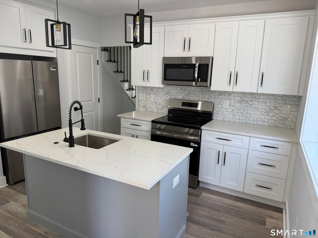 Photo of 105 Hillcrest Avenue, New Britain, CT 06053 (MLS # 24183086)