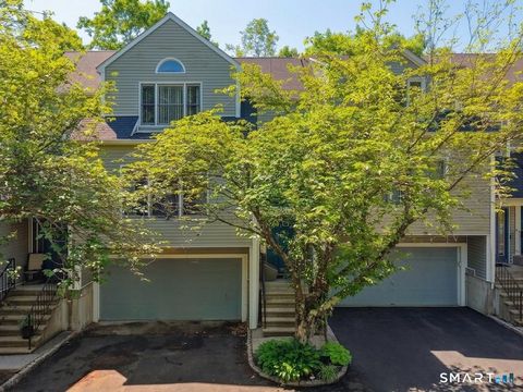 Photo of 380 Anton Drive #380, Bridgeport, CT 06606 (MLS # 24179711)