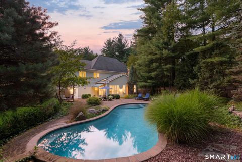 Tiny photo for 10 Hinchley Wood, Farmington, CT 06032 (MLS # 24154105)