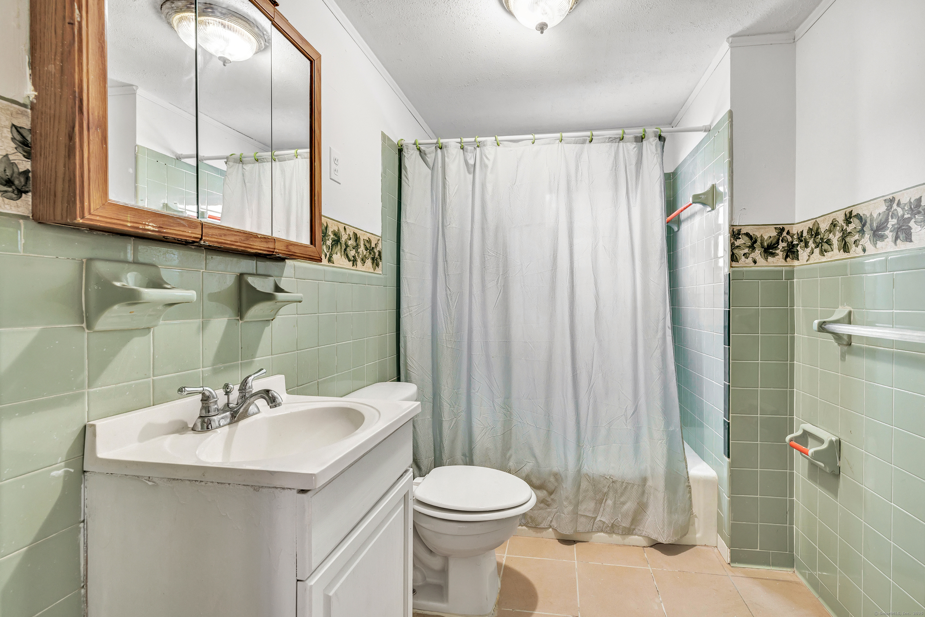 14 Rita Avenue, Bridgeport, Connecticut image 11