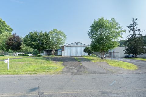 130 Day Street Seymour CT 06482