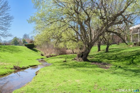 Tiny photo for 34 Hemlock Court #34, Cromwell, CT 06416 (MLS # 24165908)