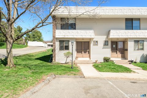 34 Hemlock Court 34 Cromwell CT 06416