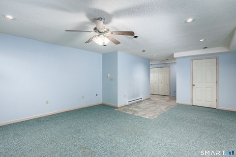 Tiny photo for 34 Hemlock Court #34, Cromwell, CT 06416 (MLS # 24165908)