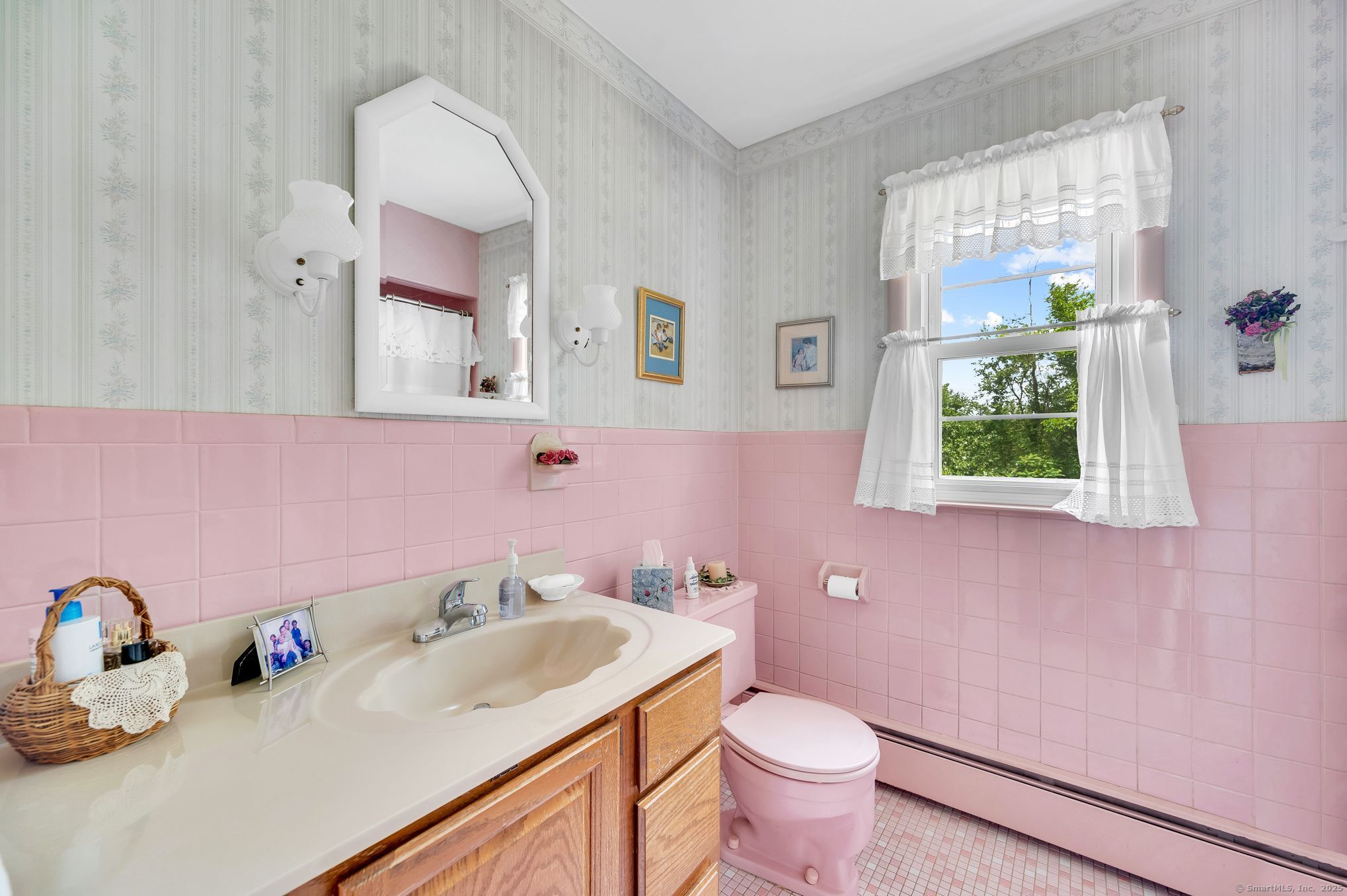 18 Hawthorne Drive, Cheshire, Connecticut image 23