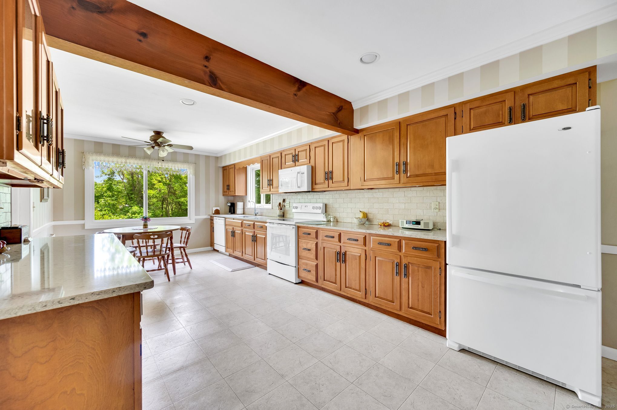18 Hawthorne Drive, Cheshire, Connecticut image 8