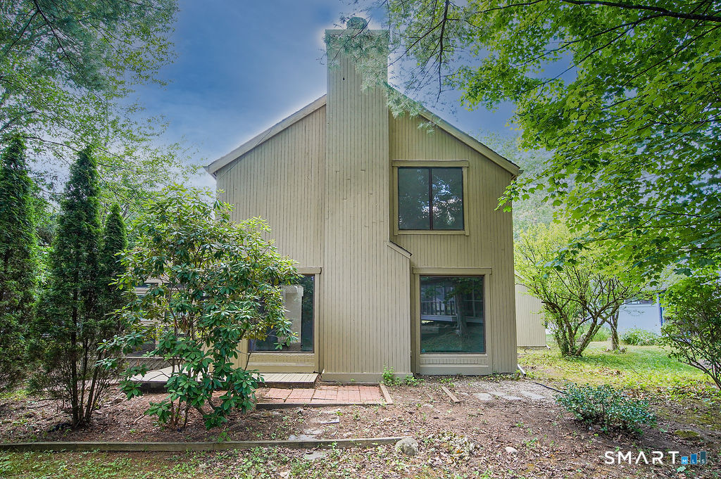 8 Laurel Lane 8