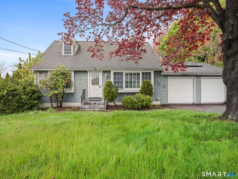 Photo of 33 Cynthia Drive, West Haven, CT 06516 (MLS # 24168936)