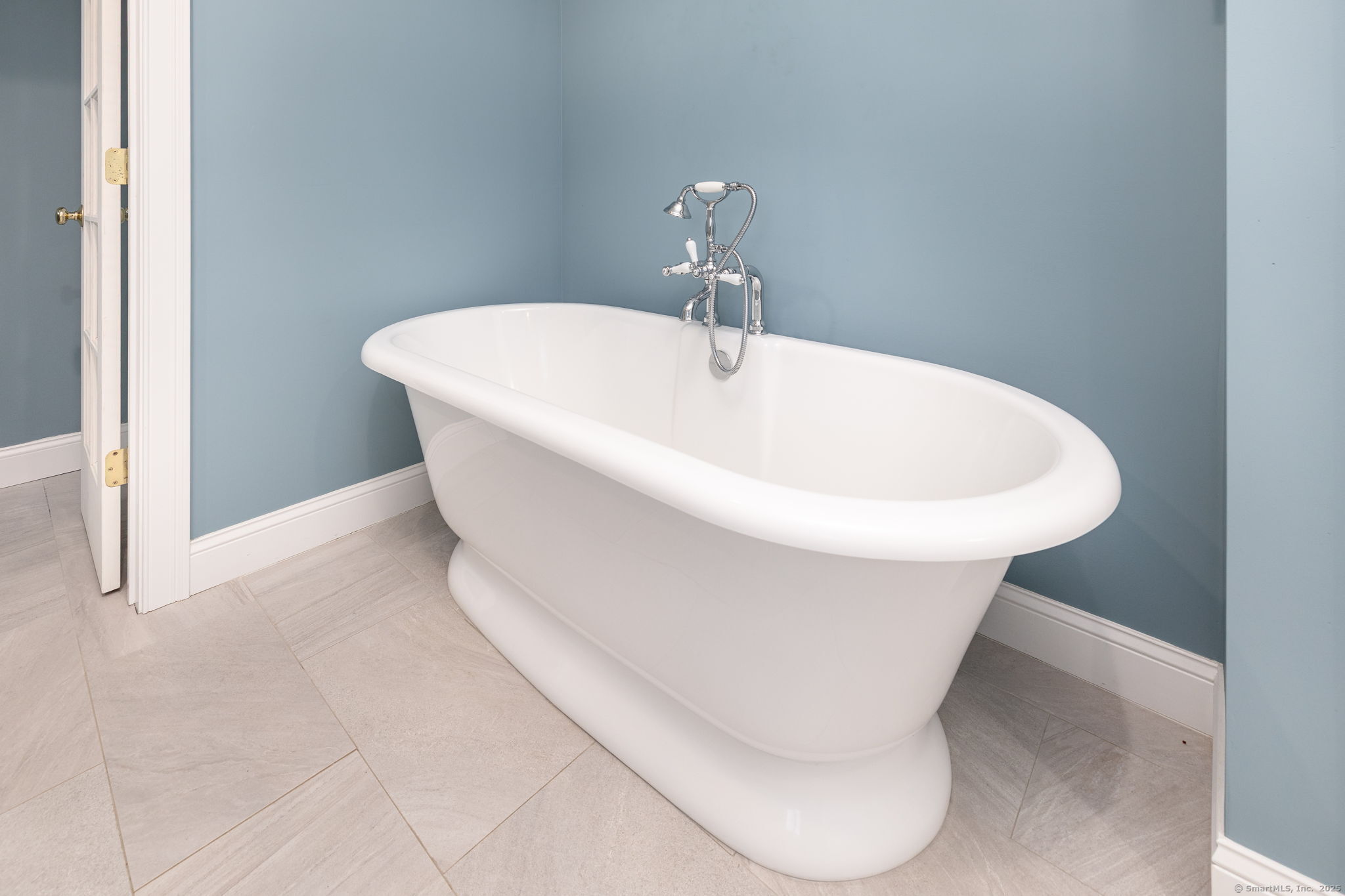 446 Cedar Lane, New Hartford, Connecticut image 23