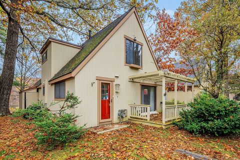 Tiny photo for 5 Owl Court #5, Avon, CT 06001 (MLS # 24136241)