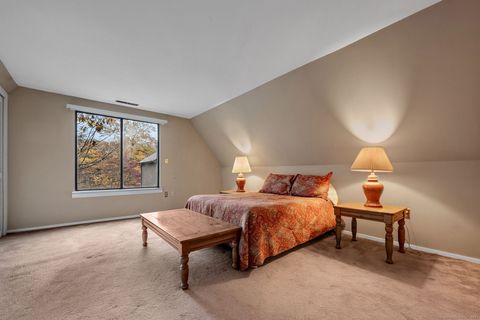 Tiny photo for 5 Owl Court #5, Avon, CT 06001 (MLS # 24136241)