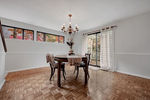 Tiny photo for 5 Owl Court #5, Avon, CT 06001 (MLS # 24136241)