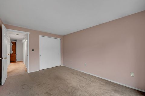 Tiny photo for 5 Owl Court #5, Avon, CT 06001 (MLS # 24136241)