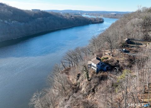 Photo of 5 Wellwyn Drive, Portland, CT 06480 (MLS # 24145958)