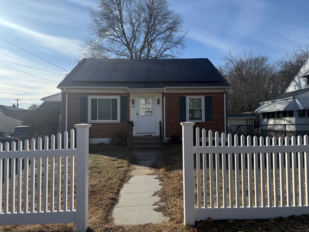 Photo of 562 Piedmont Street, Waterbury, CT 06706 (MLS # 24143882)