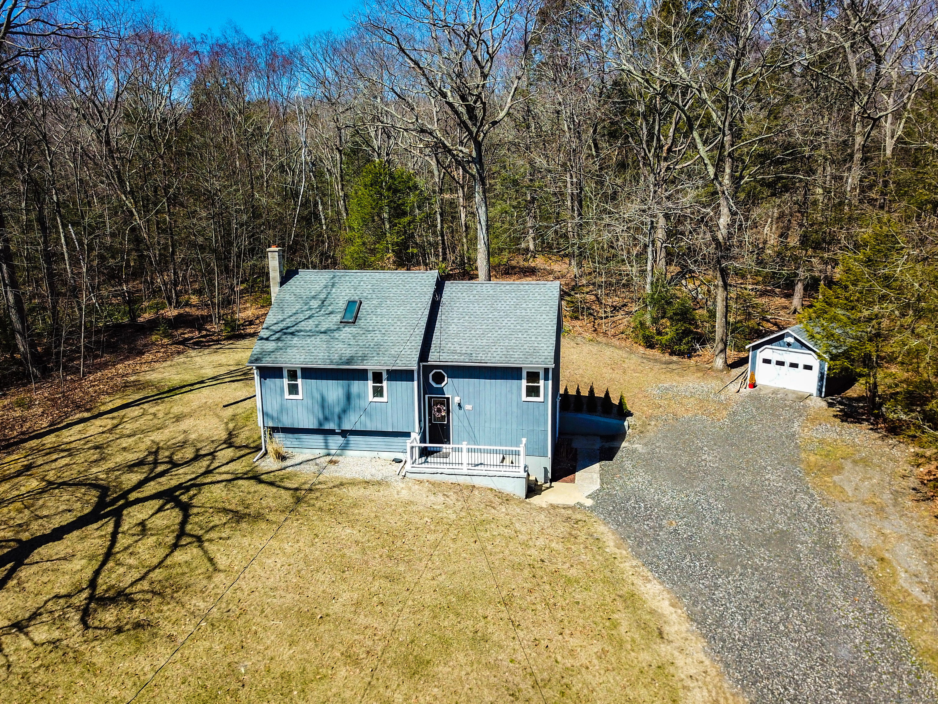 519 E Cotton Hill Road, New Hartford, Connecticut image 25