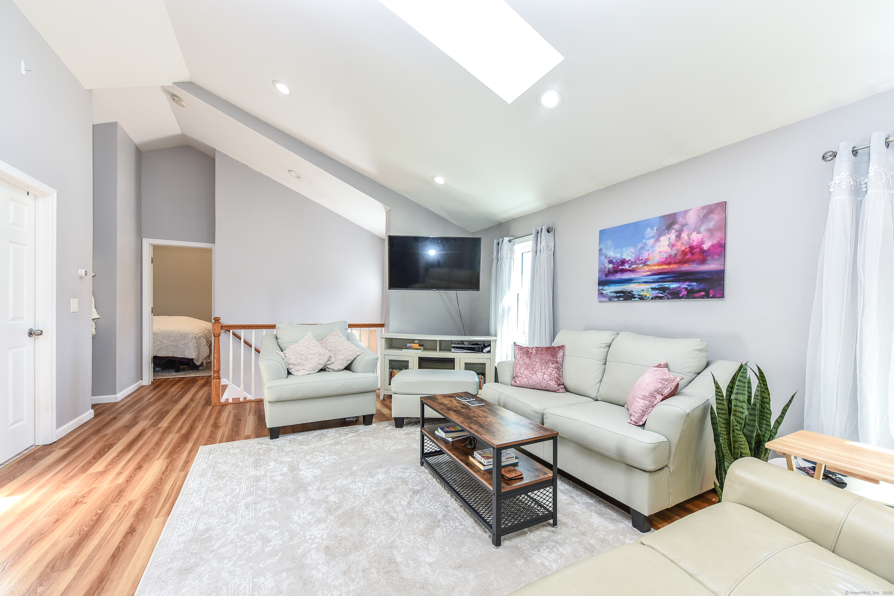519 E Cotton Hill Road, New Hartford, Connecticut image 10
