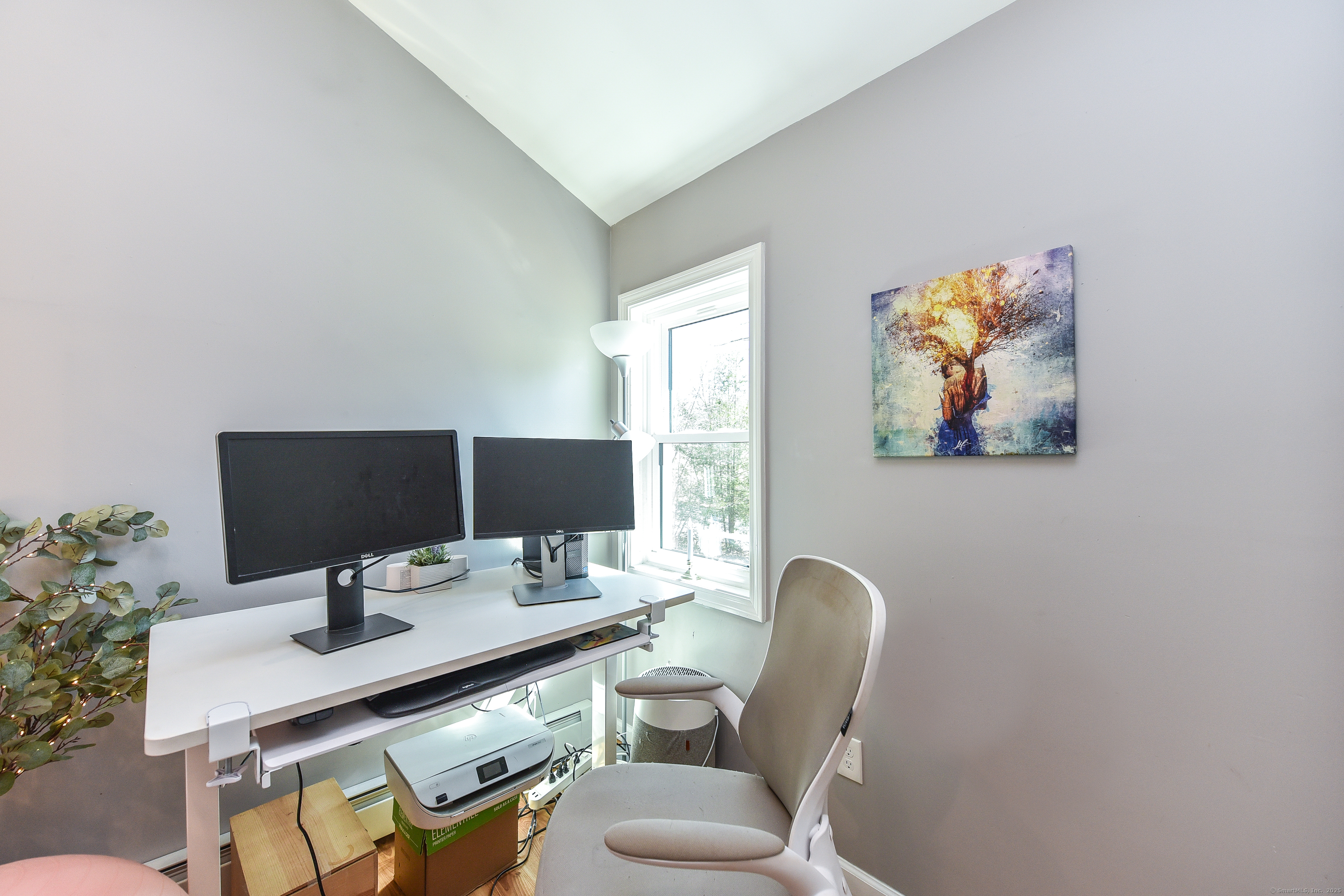519 E Cotton Hill Road, New Hartford, Connecticut image 14