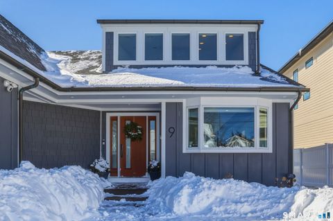 Tiny photo for 9 Loop Road, Clinton, CT 06413 (MLS # 24155620)