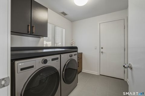 Tiny photo for 9 Loop Road, Clinton, CT 06413 (MLS # 24155620)