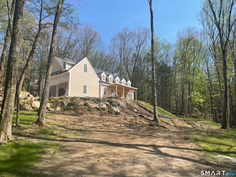 Homes For Sale - 11 Evergreen Drive<br/> Roxbury, CT 06783
