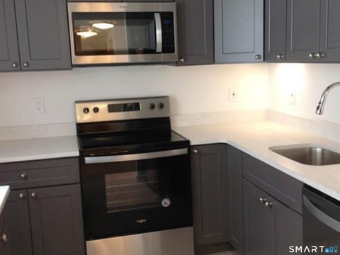 Condo For Rent - 664 Main Avenue #401<br/> Norwalk, CT 06851