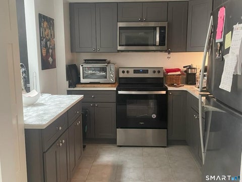 Condo For Rent - 664 Main Avenue #401<br/> Norwalk, CT 06851