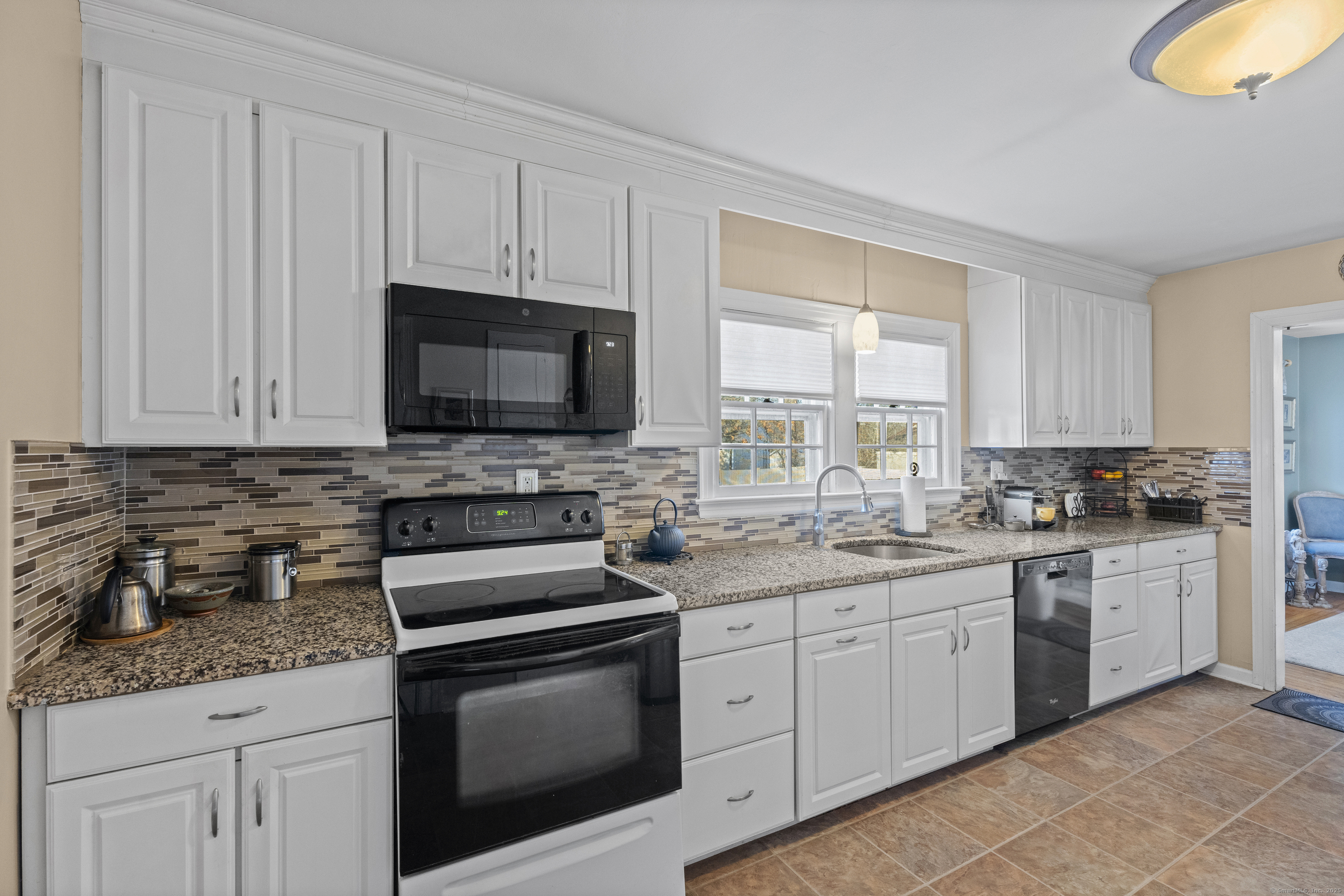 98 Fenwick Street, West Haven, Connecticut image 19