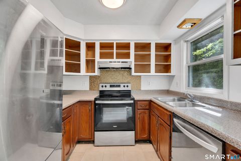 Tiny photo for 245 Colonial Avenue #16A, Waterbury, CT 06704 (MLS # 24182382)