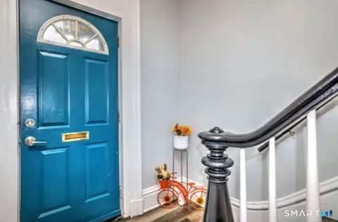 Tiny photo for 6 Gilbert Avenue, New Haven, CT 06511 (MLS # 24148359)