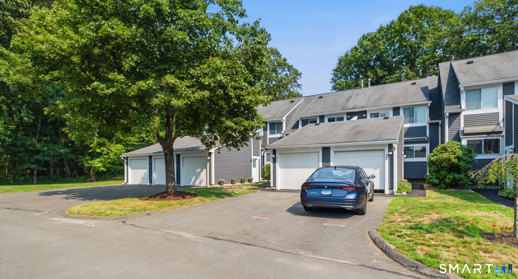 126 Hopmeadow Street 3C
