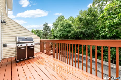 Tiny photo for 180 Turn Of River Road #1B, Stamford, CT 06905 (MLS # 24193358)