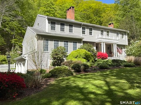 117 North Saddle Ridge Simsbury CT 06092