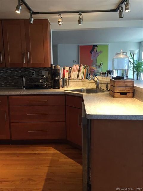 Tiny photo for 209 Willard Street #3, New Haven, CT 06515 (MLS # 24132437)