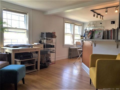 Tiny photo for 209 Willard Street #3, New Haven, CT 06515 (MLS # 24132437)