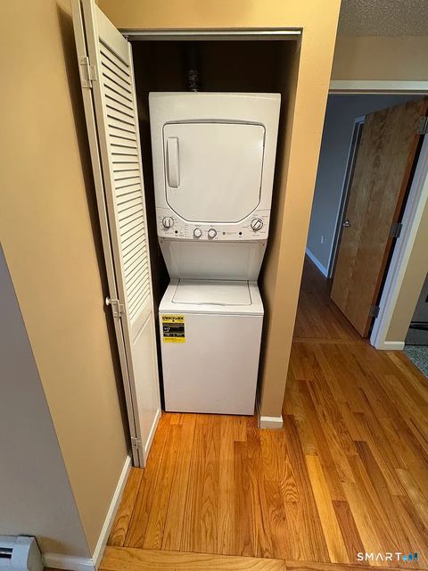 Tiny photo for New London, CT 06320 (MLS # 24164498)