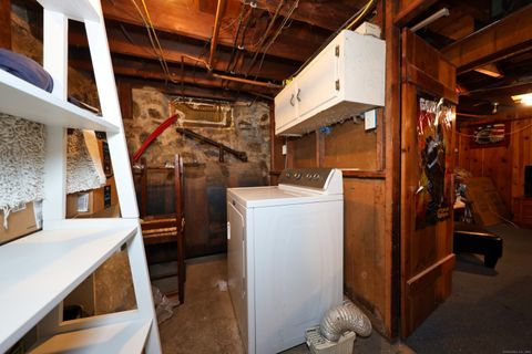 Tiny photo for 102 Waverly Street, Waterbury, CT 06710 (MLS # 24134310)