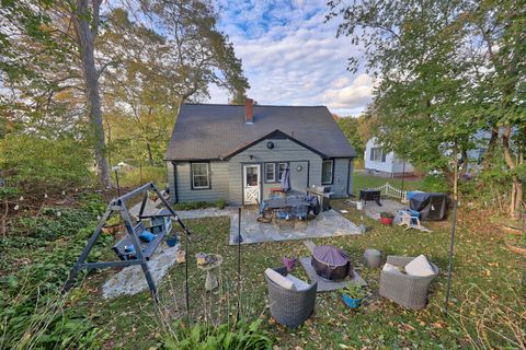 Tiny photo for 102 Waverly Street, Waterbury, CT 06710 (MLS # 24134310)