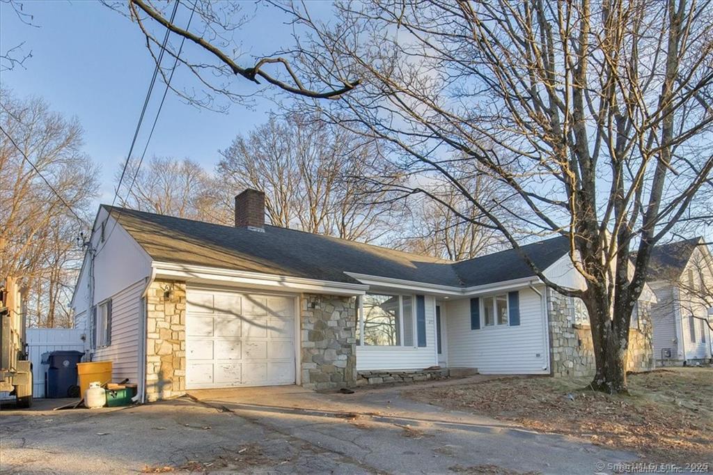 Windham, Connecticut 06226, United States, 4 Bedrooms Bedrooms, ,2 BathroomsBathrooms,Residential,Active,238954