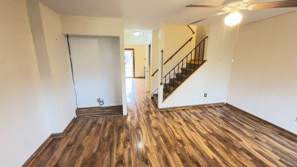 Photo of 101 Ridge Road #5, Naugatuck, CT 06770 (MLS # 24141182)