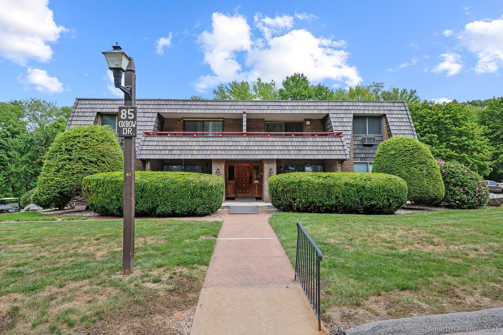 Photo of 85 Oxbow Drive #APT C7, Glastonbury, CT 06033 (MLS # 24136886)