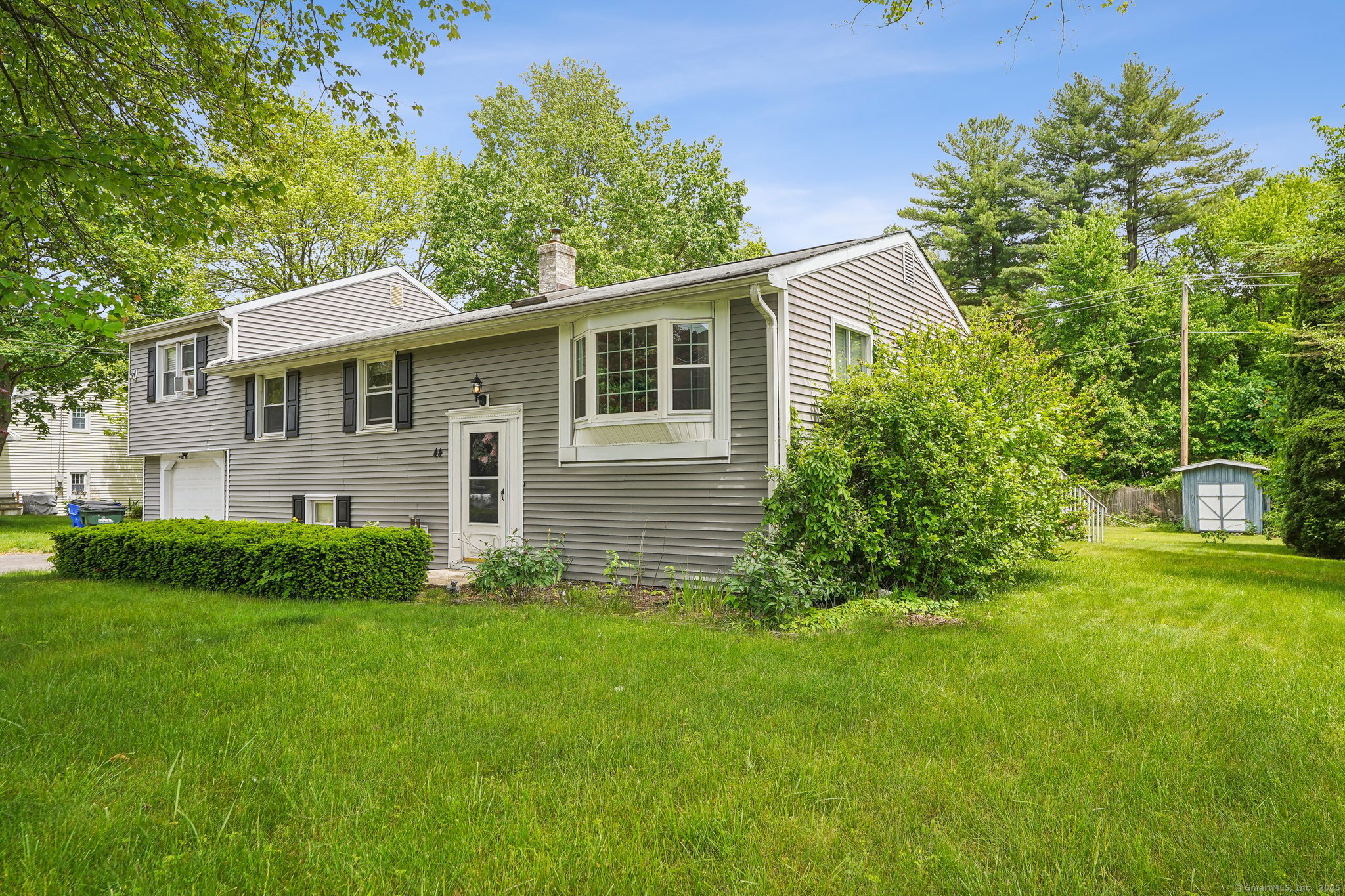 44 Simsbury Manor Drive