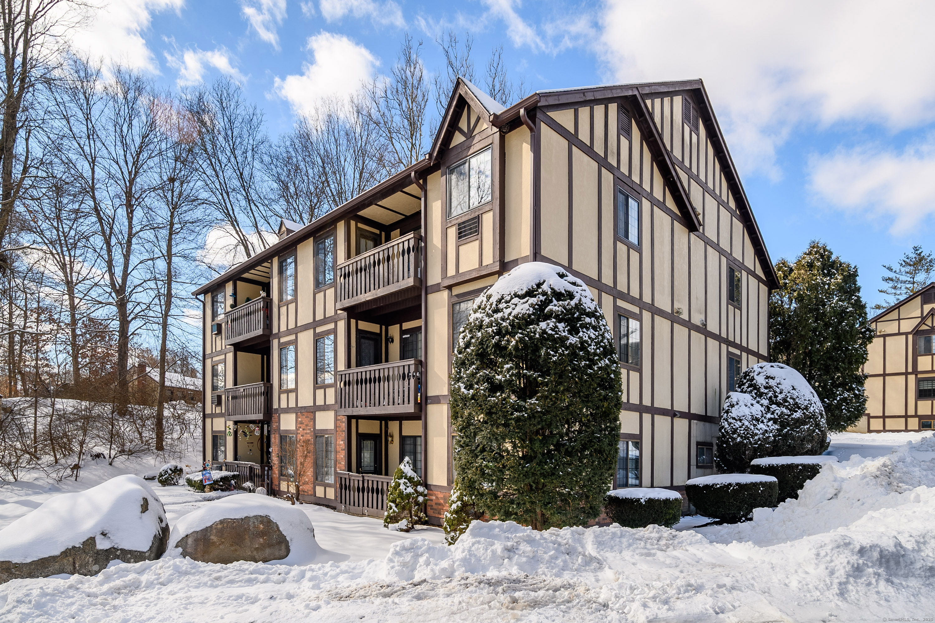 3 Chatham Court #3, Brookfield, Connecticut image 16