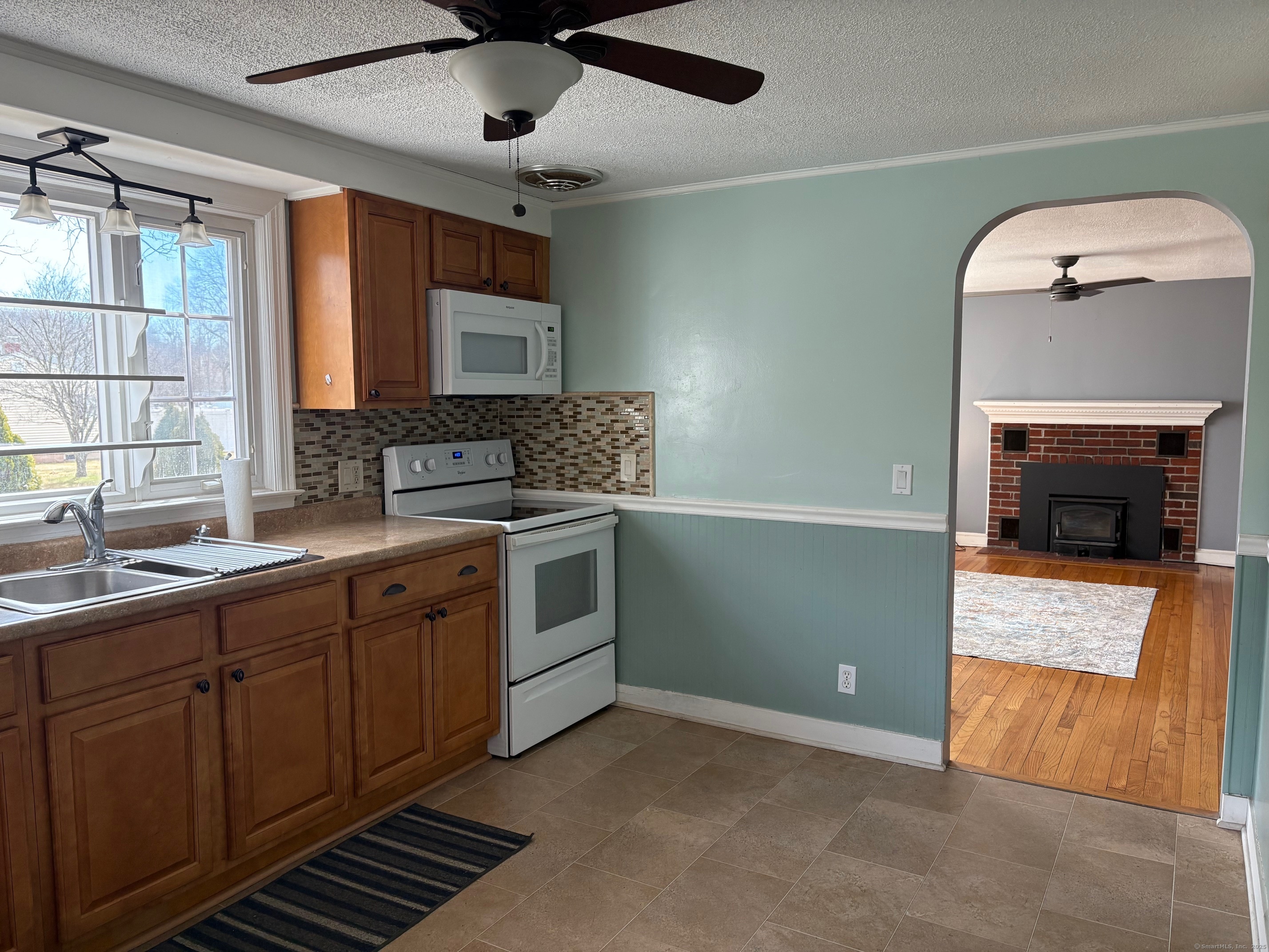 35 Marshall Road, Meriden, Connecticut image 10